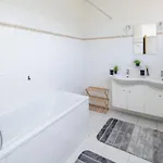 Spacious House With Garden 15 Min Walk From Castle *