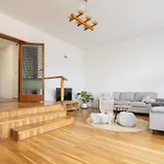 Spacious House With Garden 15 Min Walk From Castle