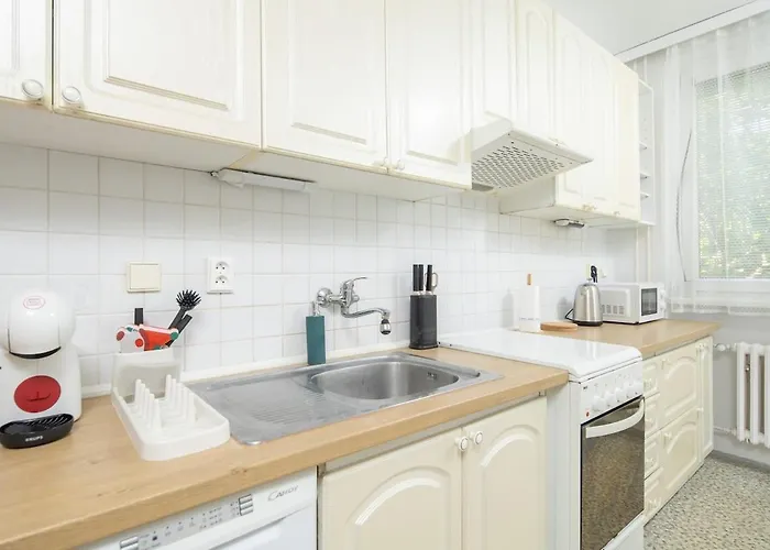 Spacious House With Garden 15 Min Walk From Castle Дом отдыха